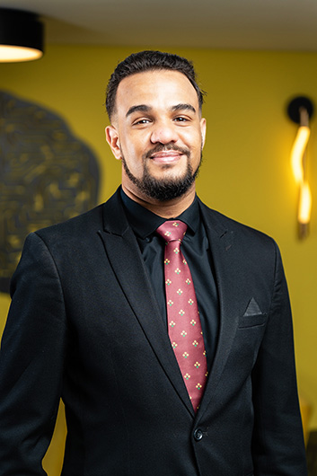 Mr. Lloyd. Londt - Member of the Management Commitee of the Bank